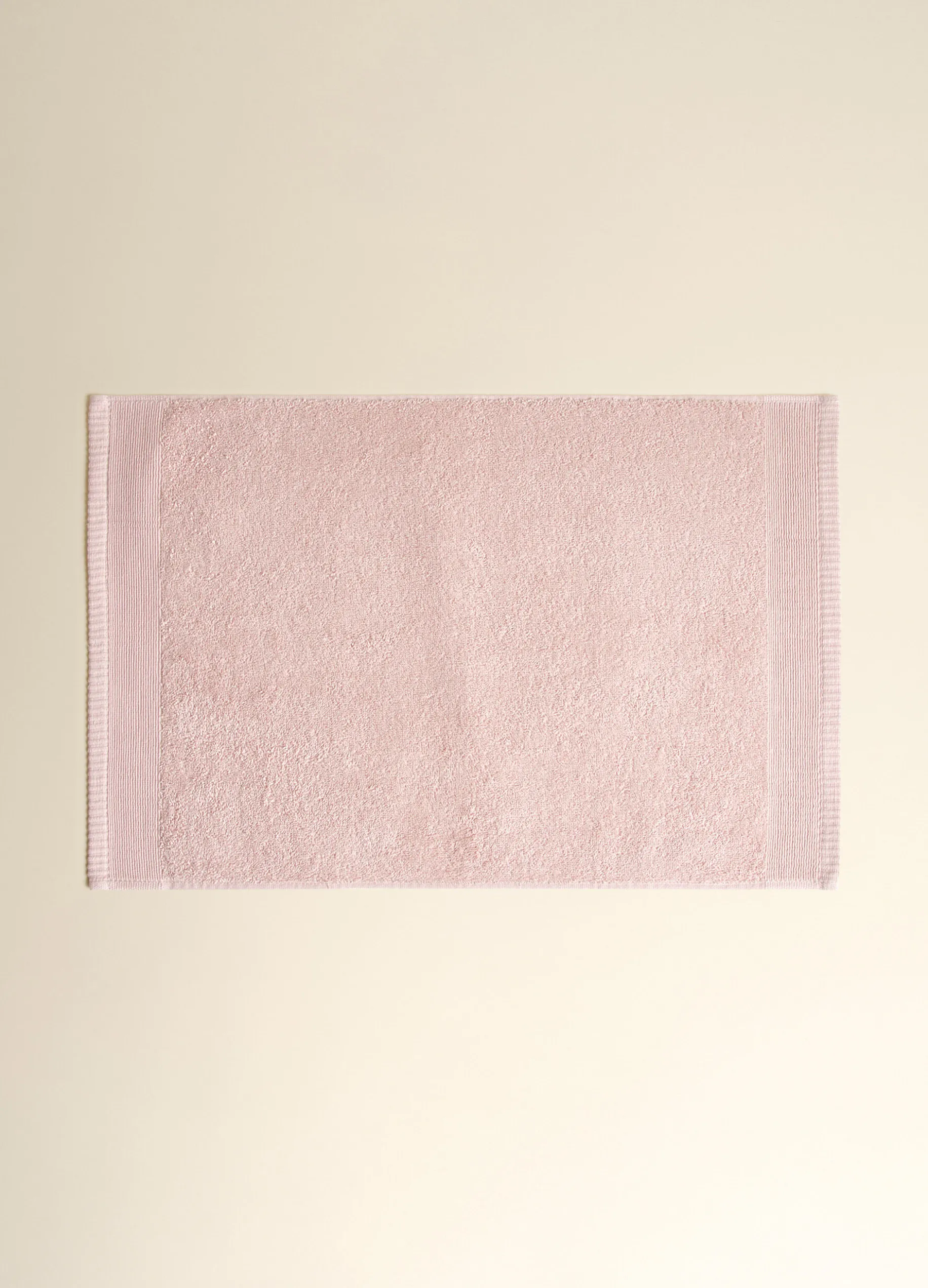 Asciugamano degli ospiti in puro cotone 520 gsm