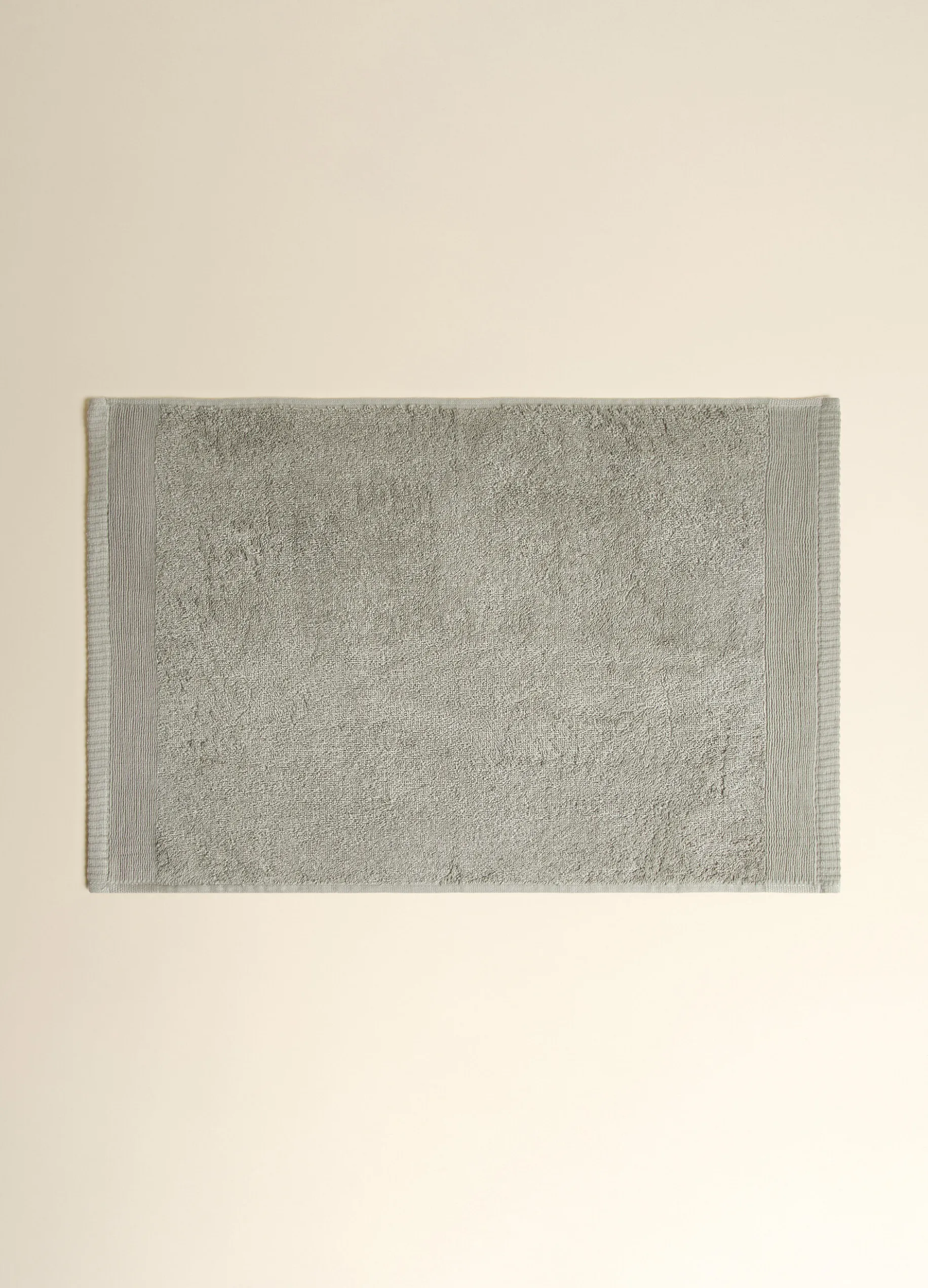 Asciugamano in puro cotone 520 gsm