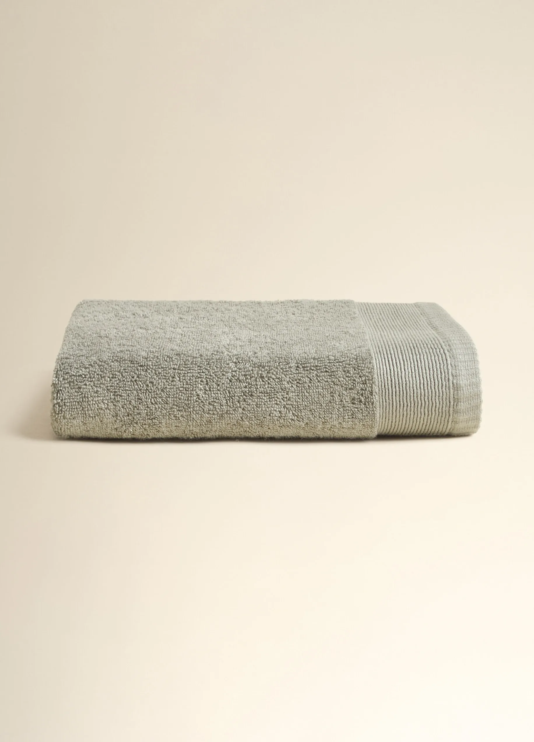 Asciugamano in puro cotone 520 gsm