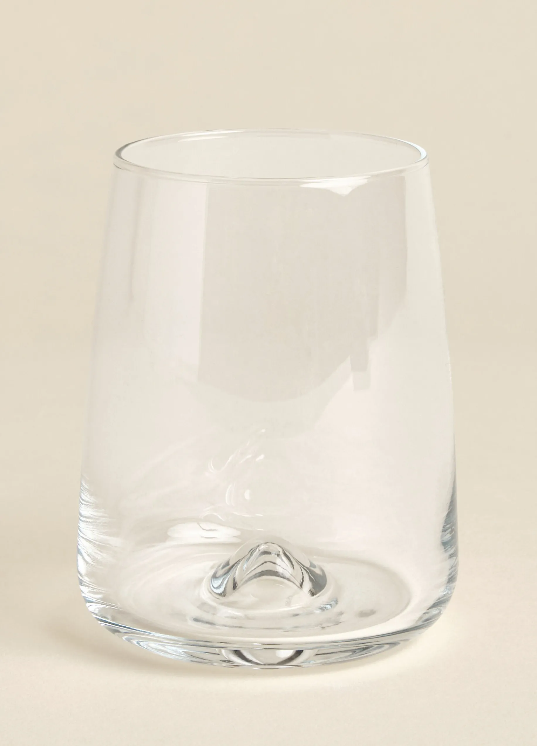 Bicchiere in vetro per vino
