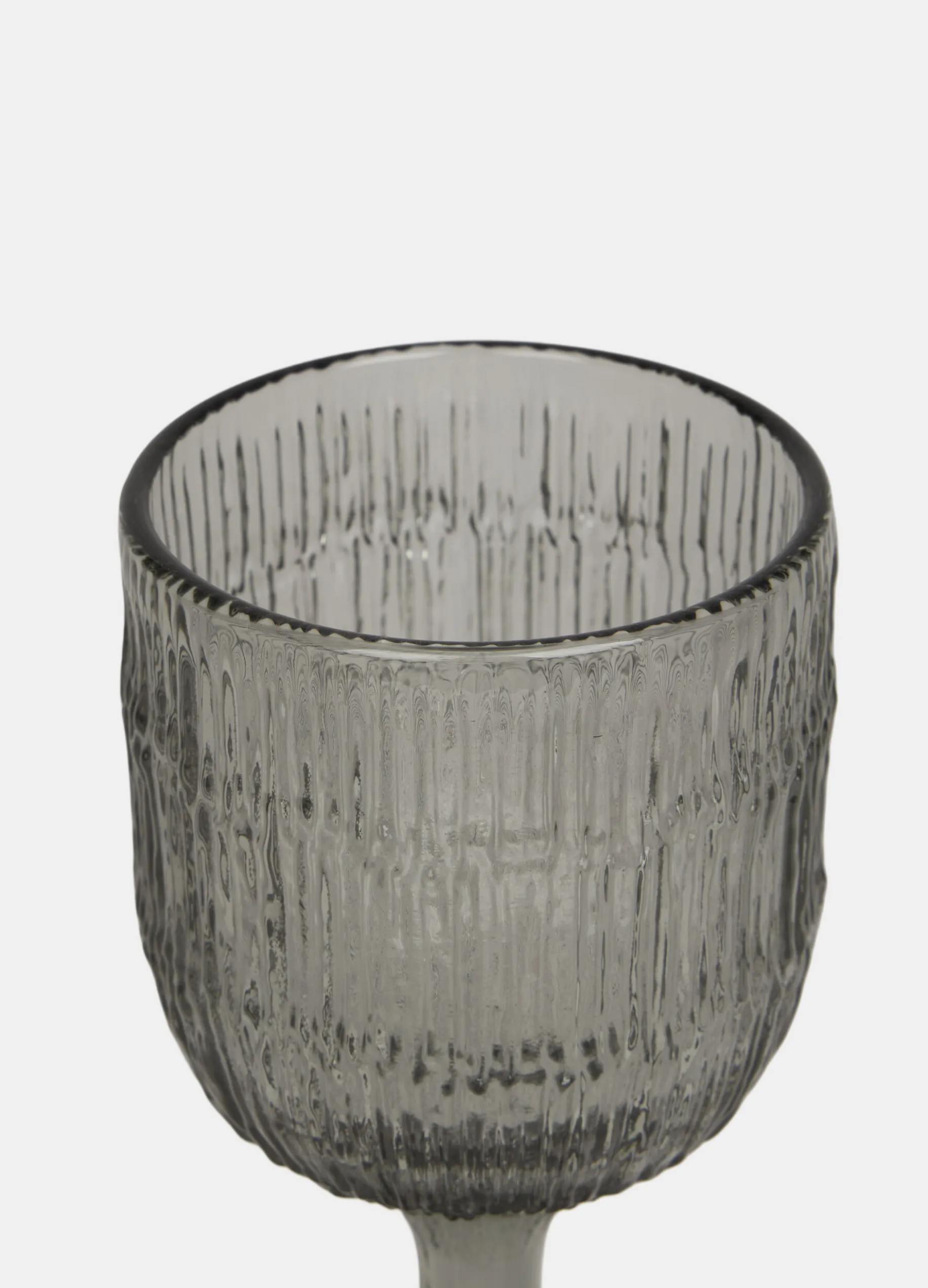 Calice grigio con texture zigrinata