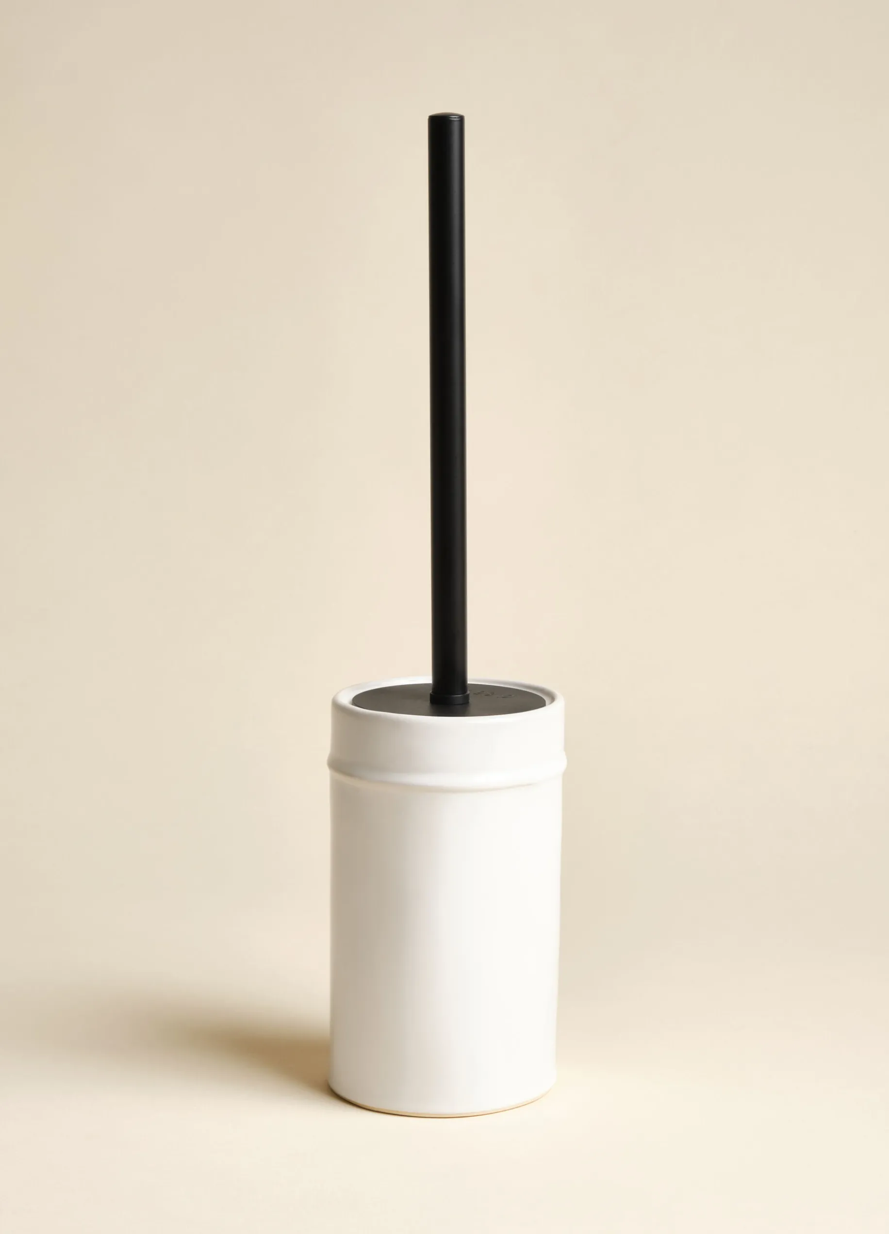Portascopino in ceramica