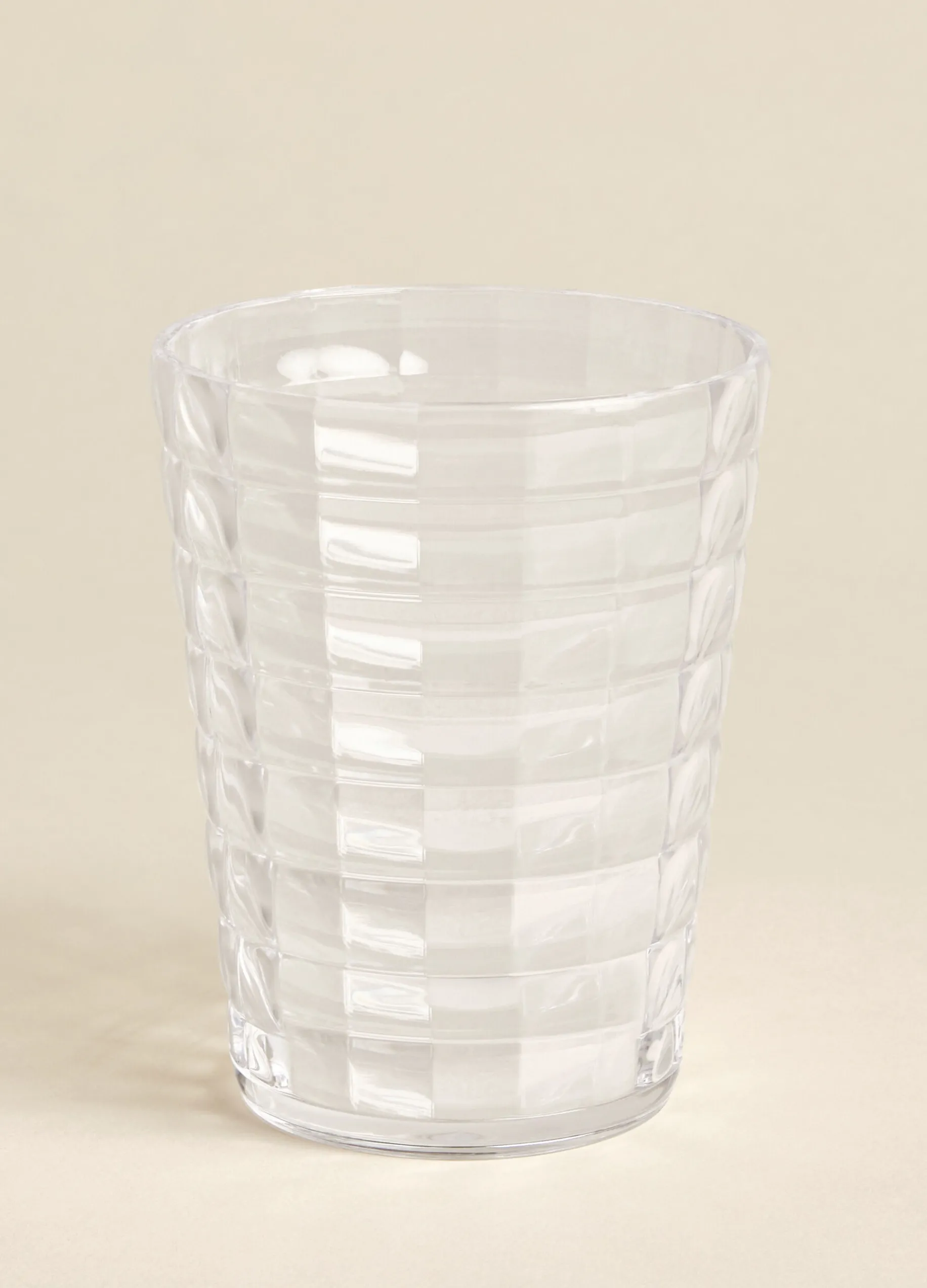 Porta spazzolino in plastica lavorata