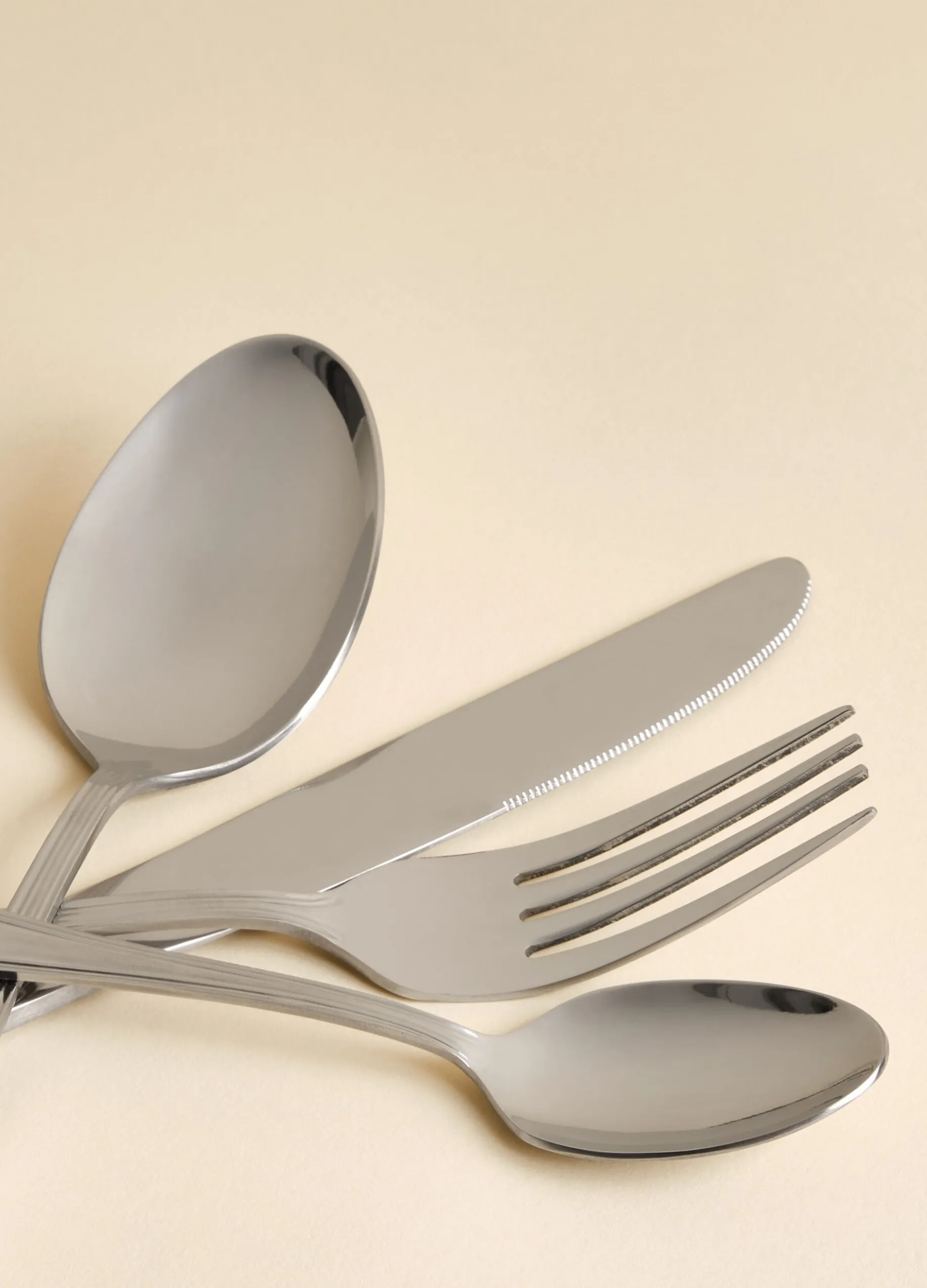 Set posate da 16 stile classico