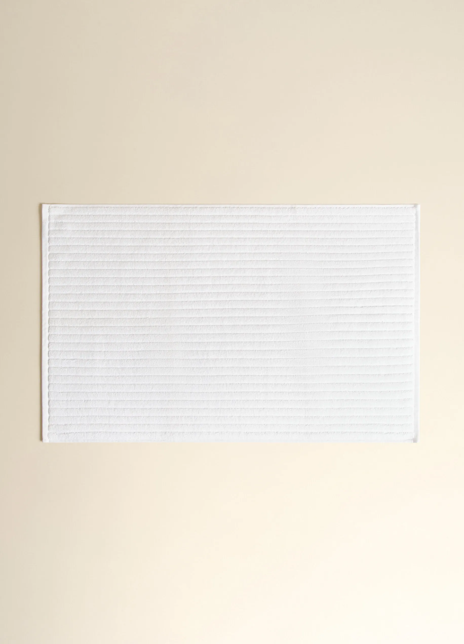 Tappeto in puro cotone jacquard a righe Made in Portugal
