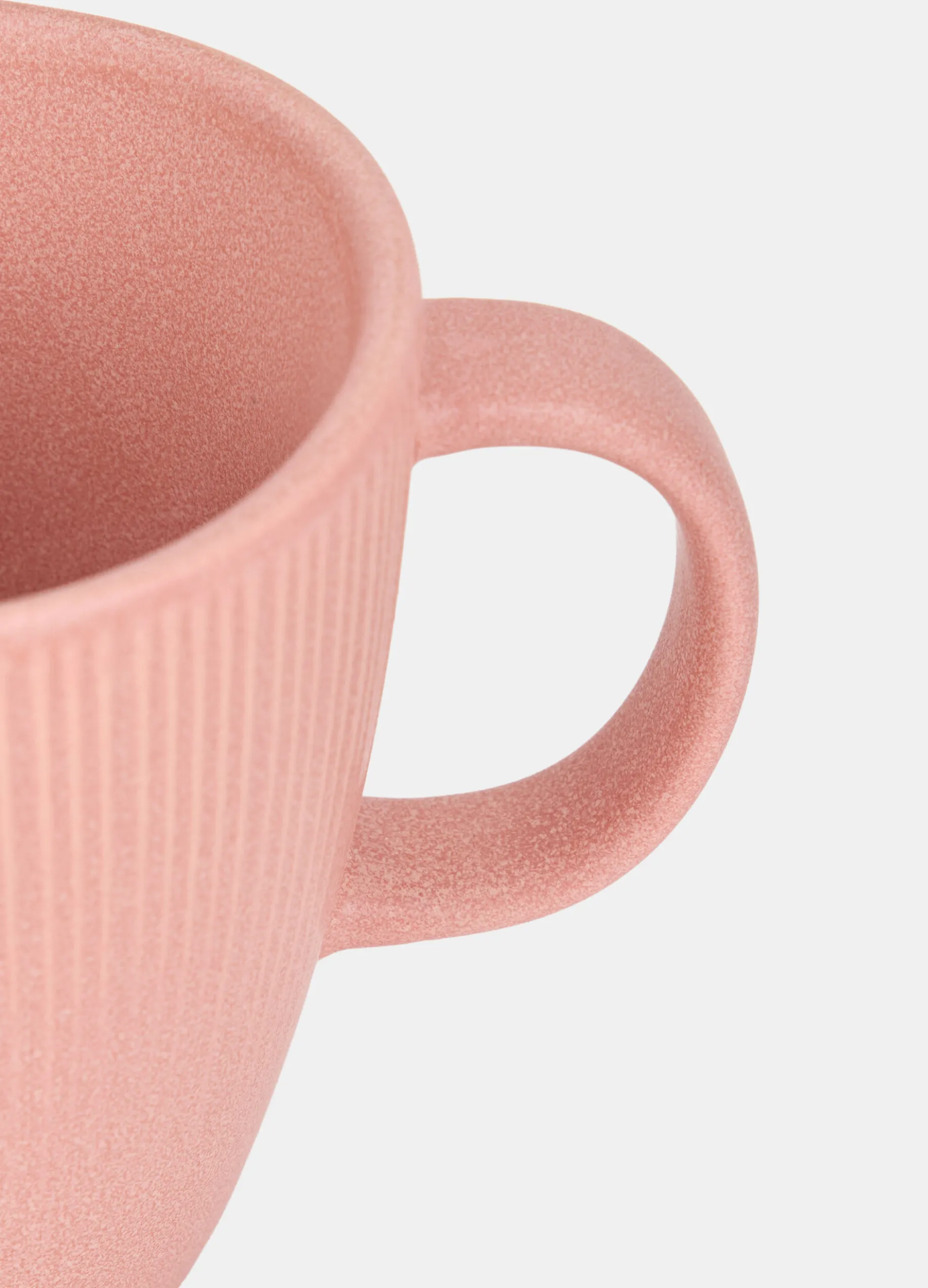 Tazza in ceramica effetto non rifinito