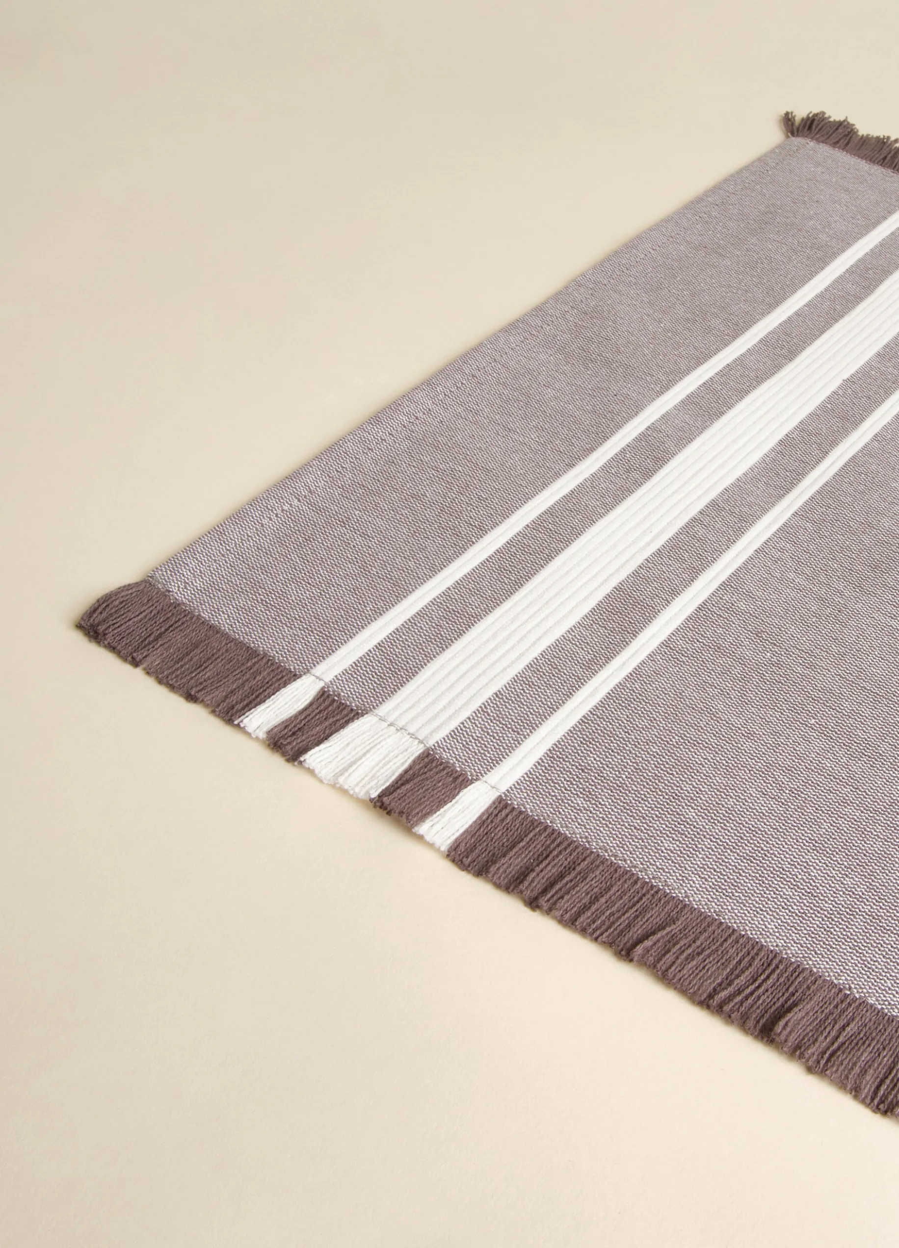 Tovaglietta americana in cotone con frange